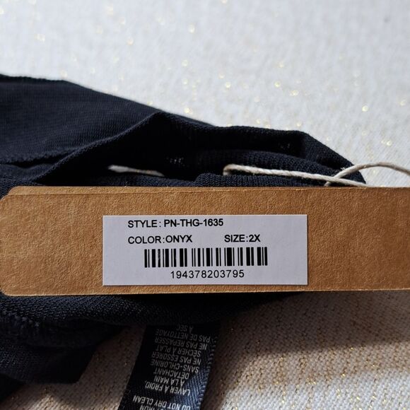 NWT SKIMS THONG - Picture 5 of 6